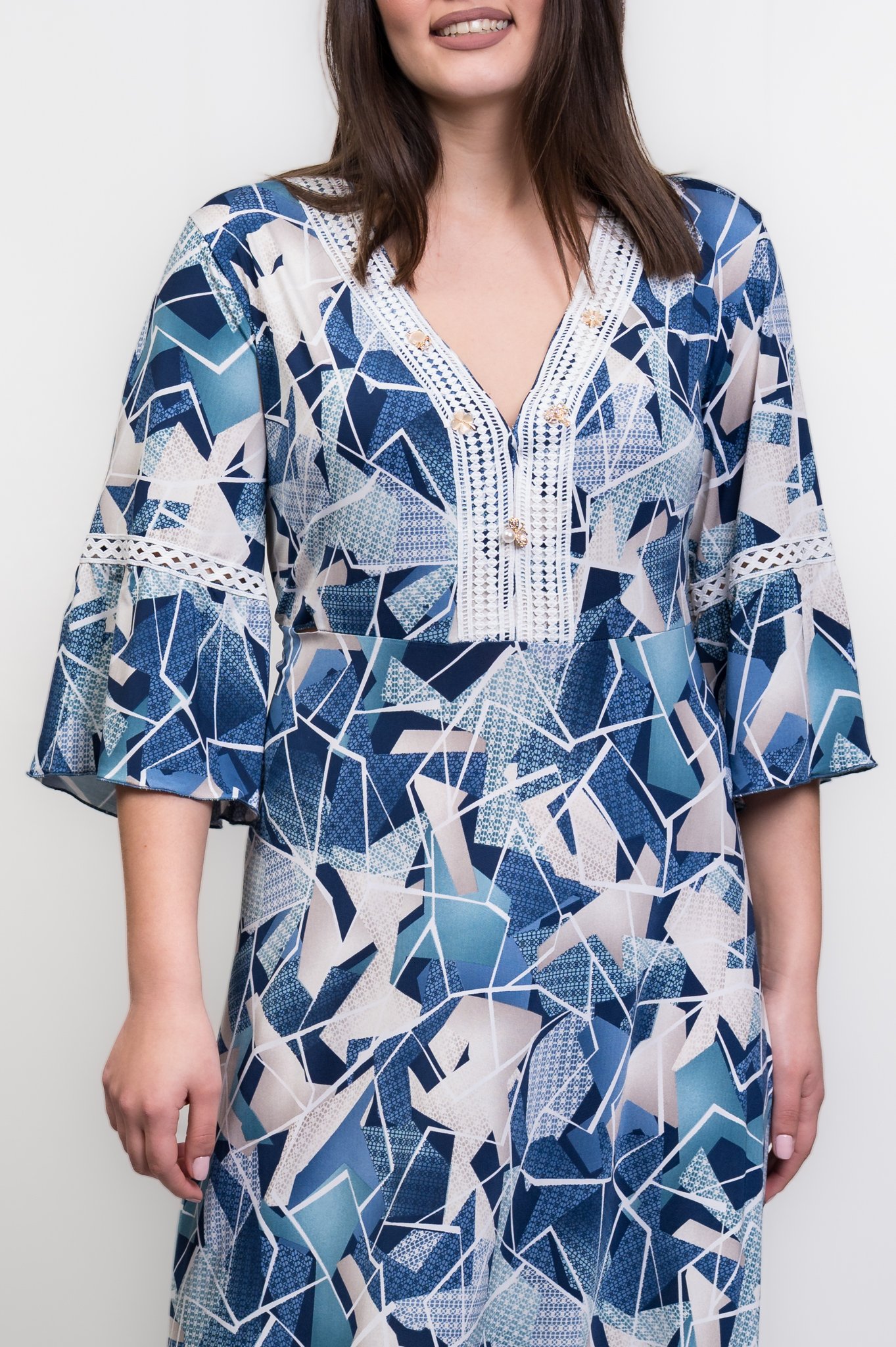 ΦΟΡΕΜΑ ΖΕΡΣΕΥ Μ.Μ ΜΕ ΔΑΝΔΕΛΑ ΣΤΟ ΛΑΙΜΟ