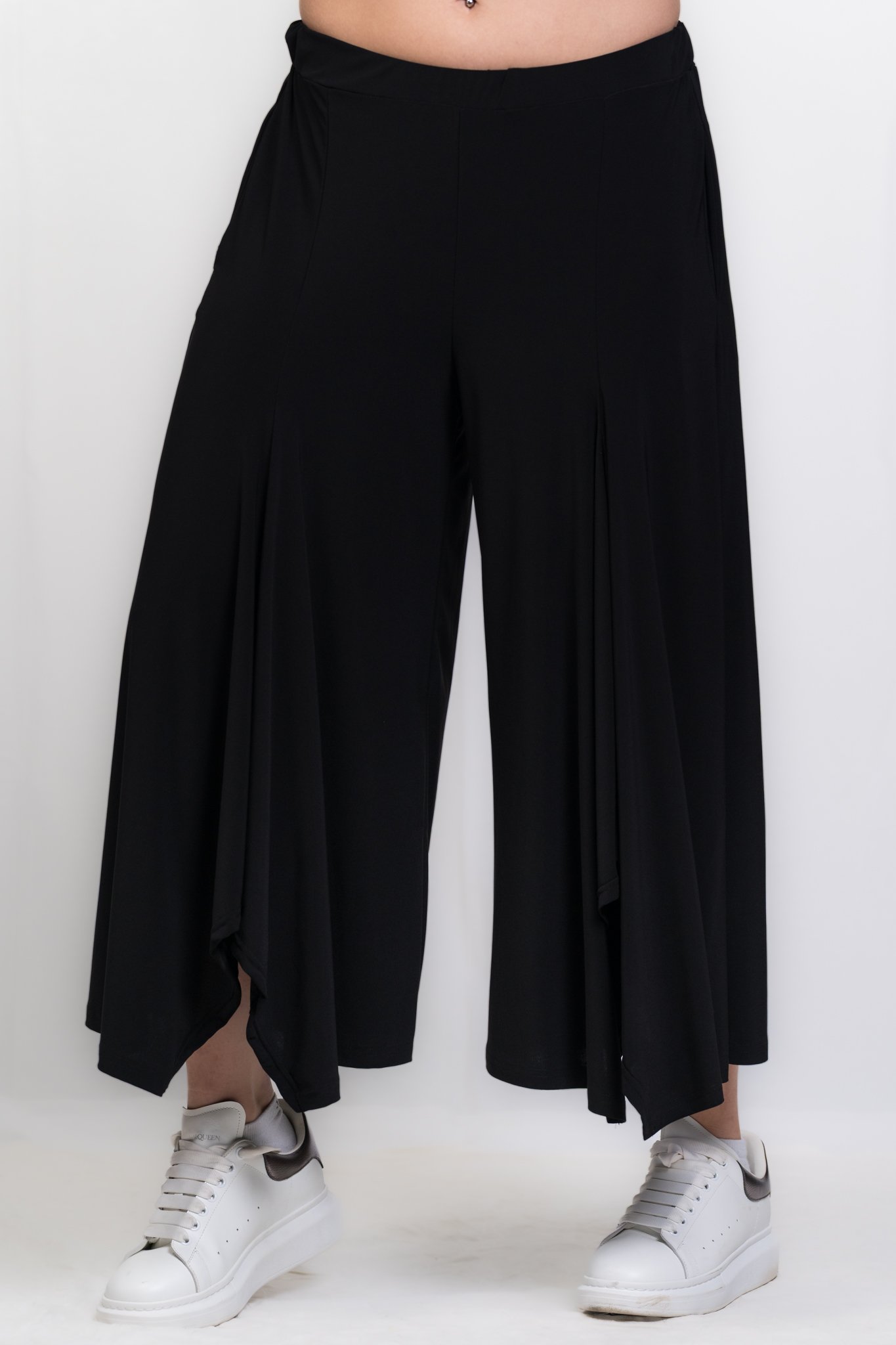 ΠΑΝΤΕΛΟΝΑ-ΦΟΥΣΤΑ