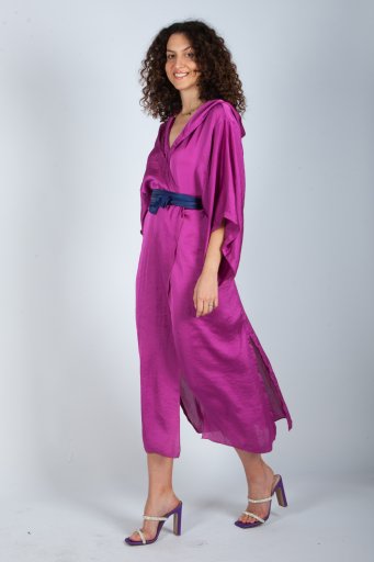 Kimono satin in purple color