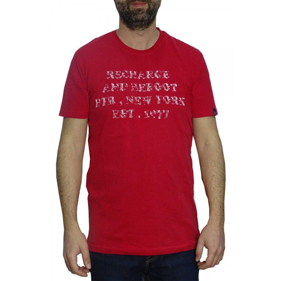 Μπλουζάκι T-shirt μακό βαμβακερό
pech finish σε χρώμα κόκκινο 