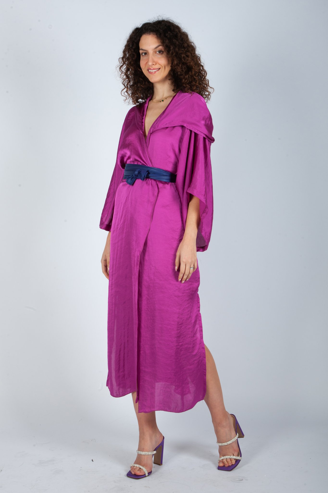 Kimono satin in purple color