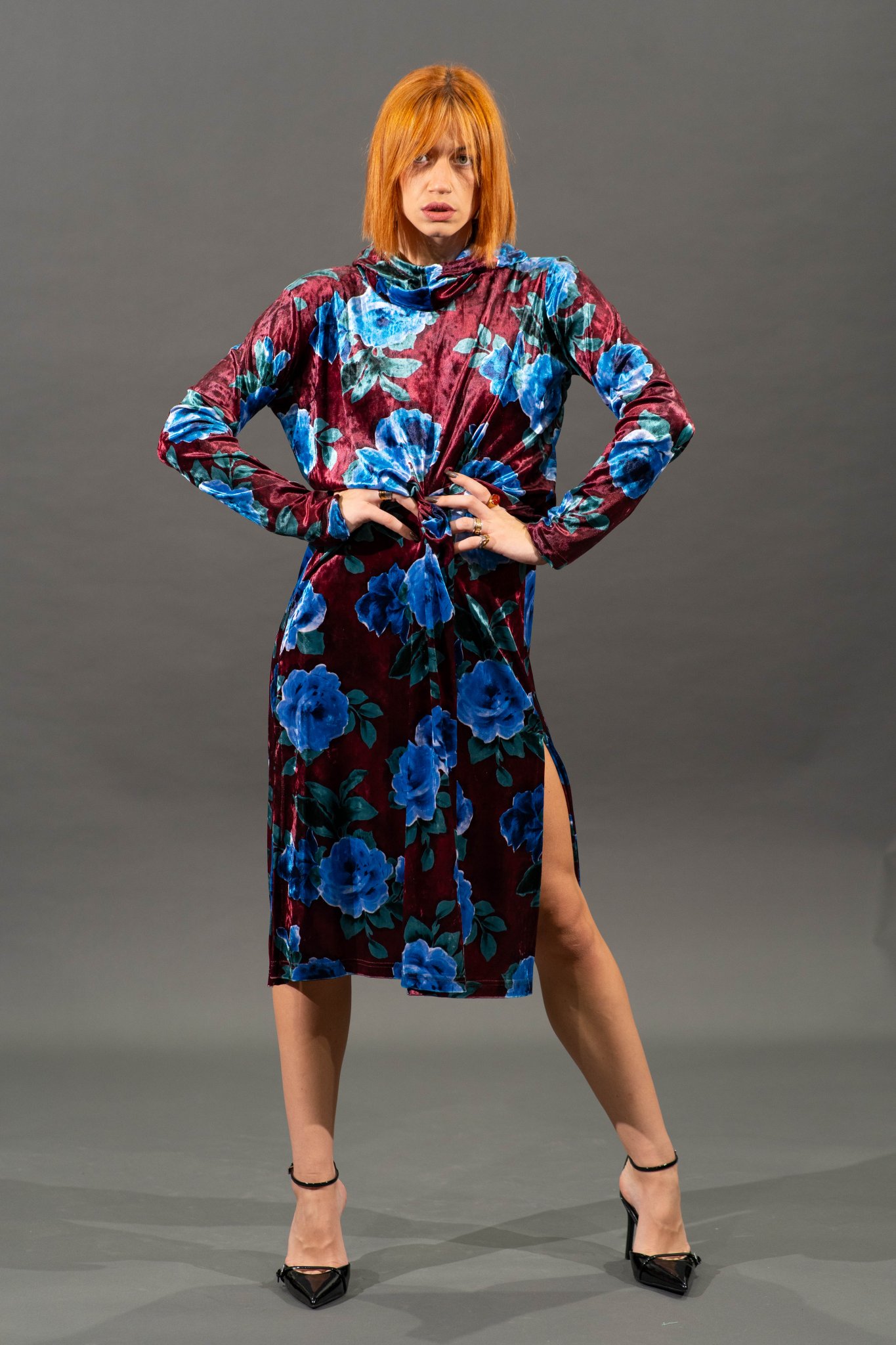 VELVET SHAPHIRE DRESS 