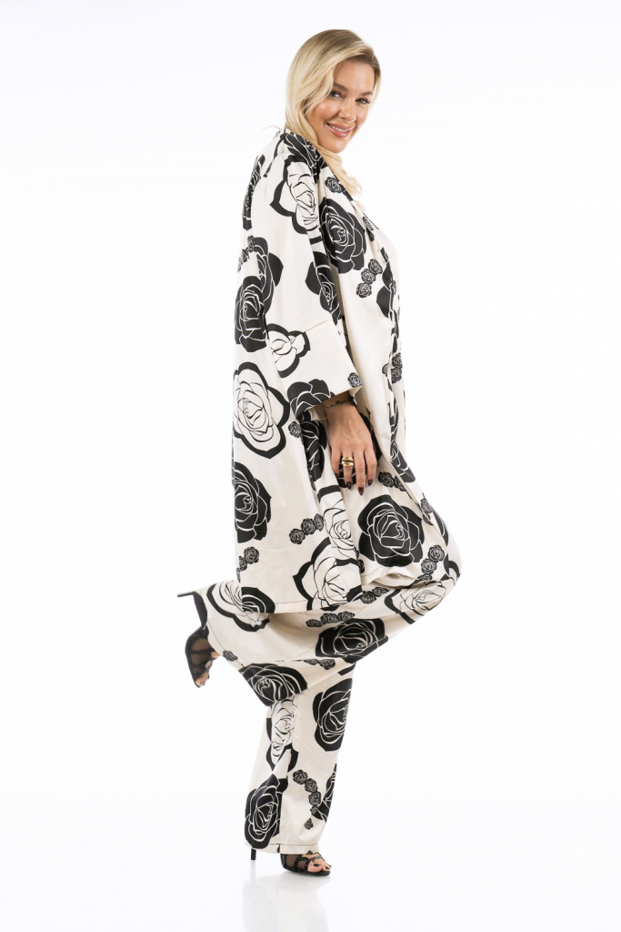 TOTAL SET σε voual σατέν ύφασμα