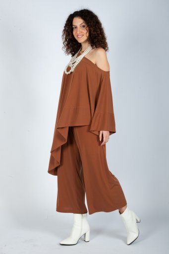 Cape blouse in caramel color 2350