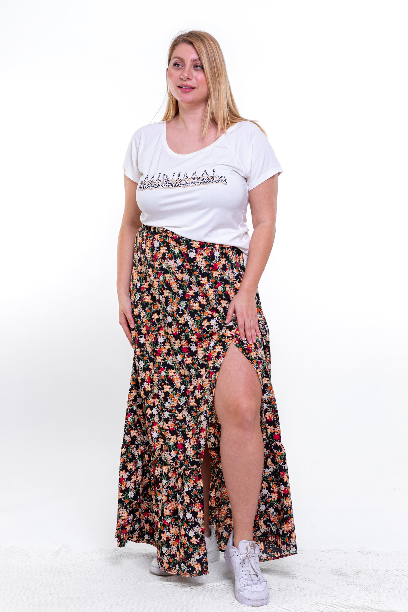 ΦΟΥΣΤΑ ΦΑΚΕΛΟΣ FLORAL ΜΑΥΡΗ ΜΕ ΒΟΛΑΝ